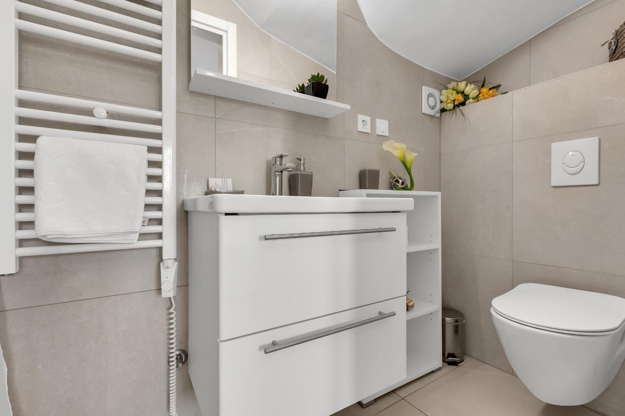 City Center Apartment Dvor Kalalarga Makarska Esterno foto