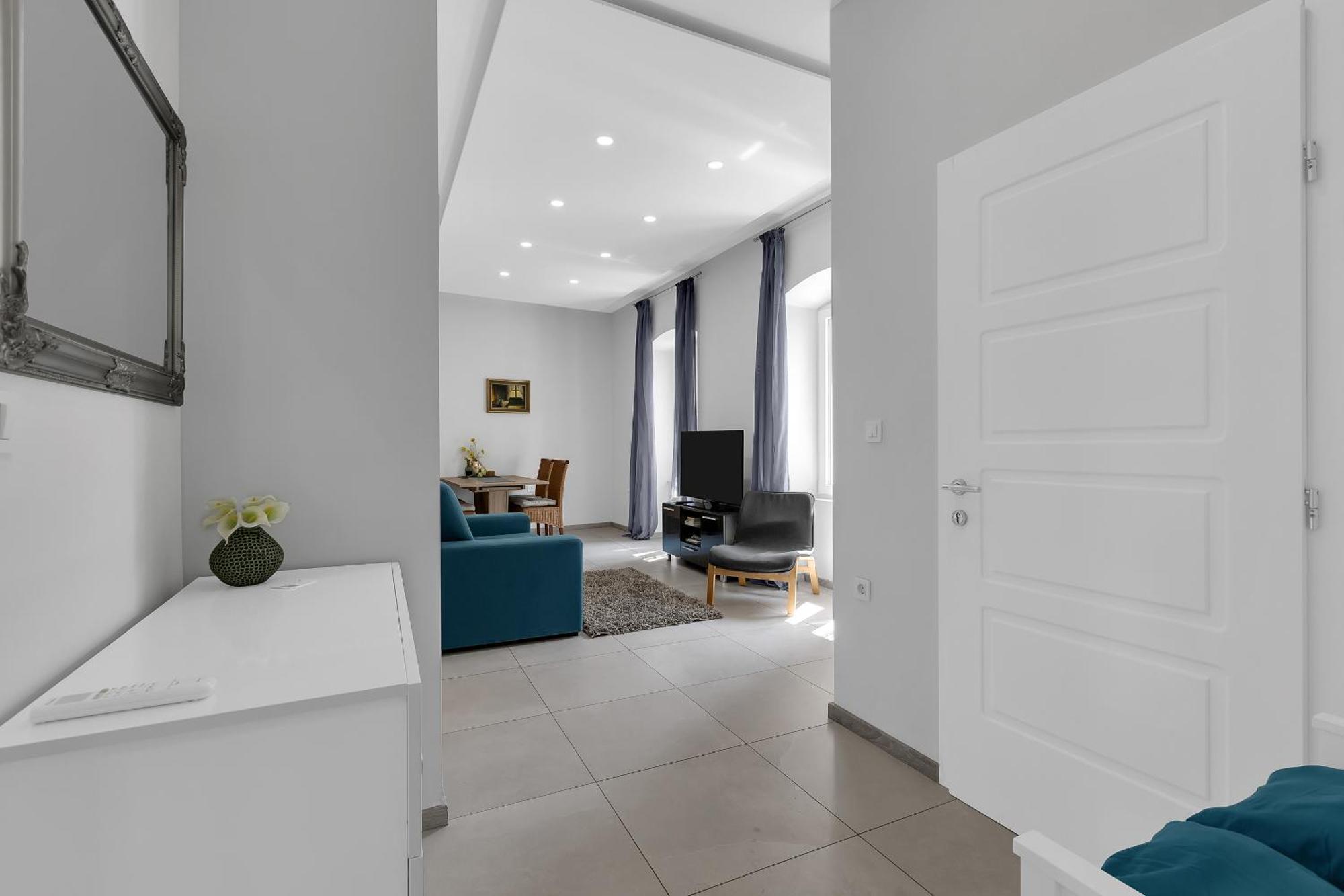 City Center Apartment Dvor Kalalarga Makarska Esterno foto